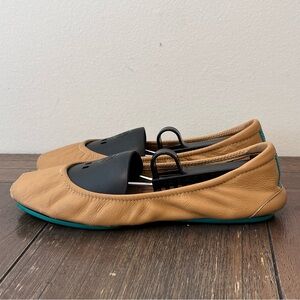 Tieks Leather Ballet Flats Camel Womens size 8